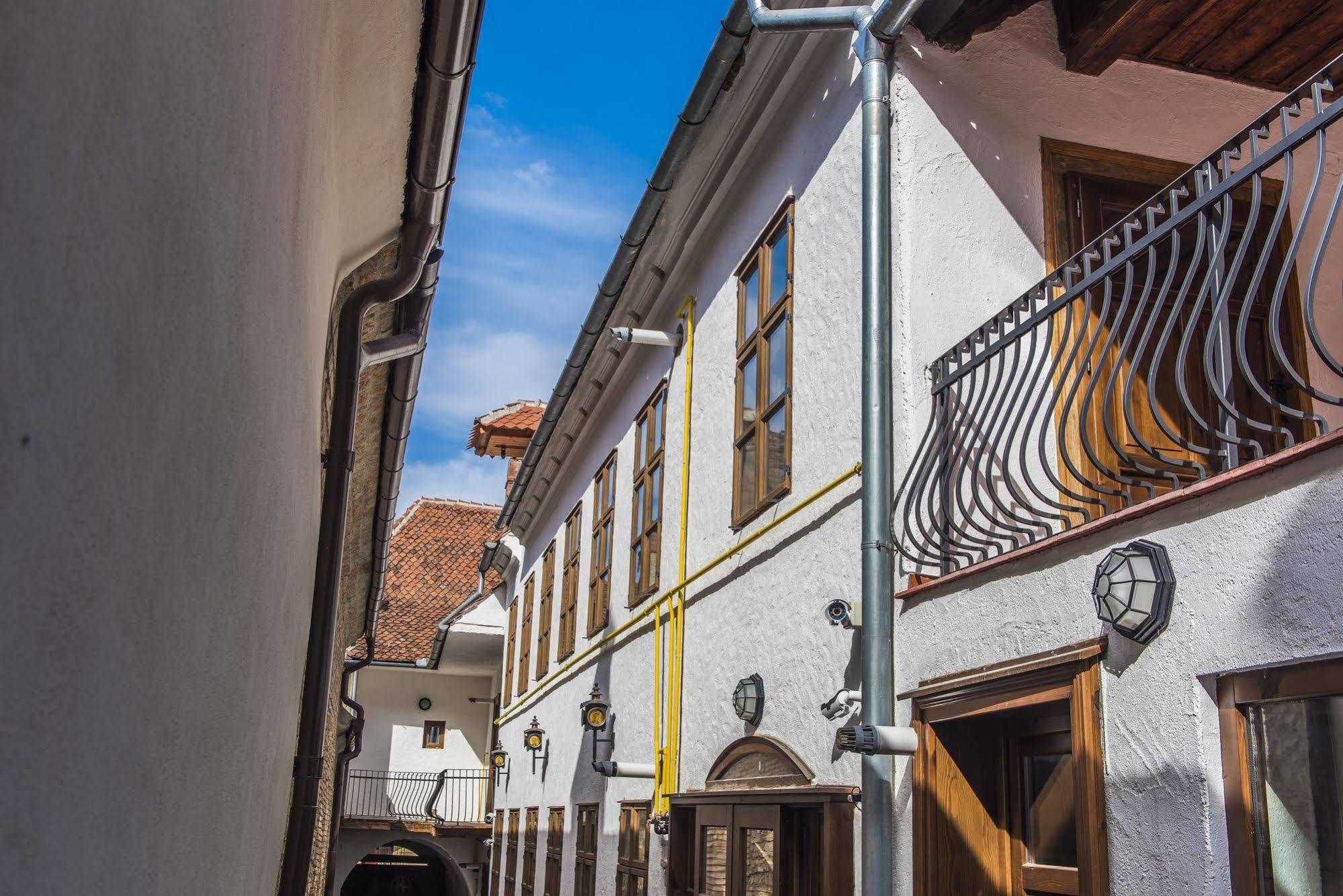 Casa Veche Lejlighedshotel Braşov Eksteriør billede